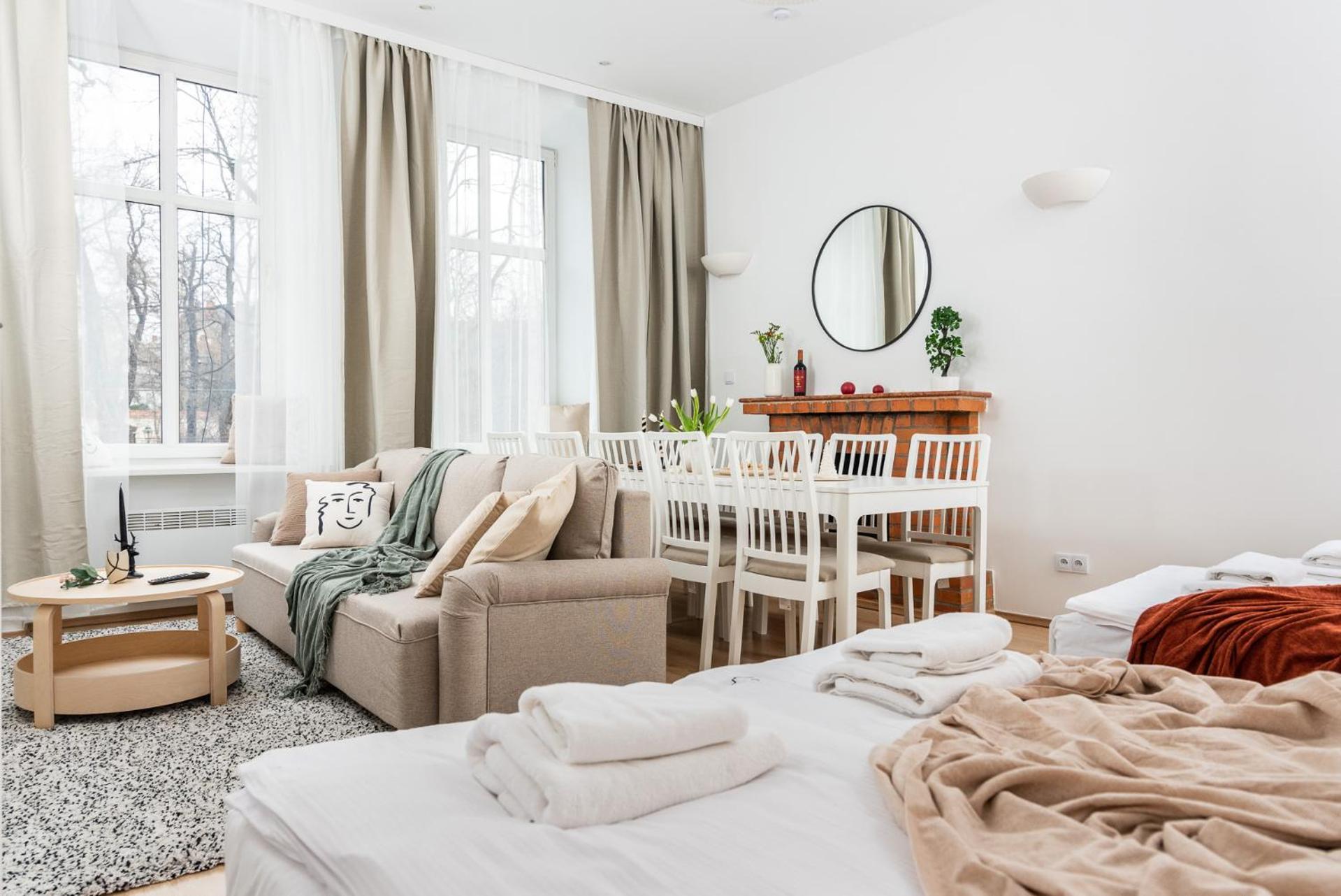 Modern Centrally Located Apartments - By Upstairs Kraków Eksteriør billede
