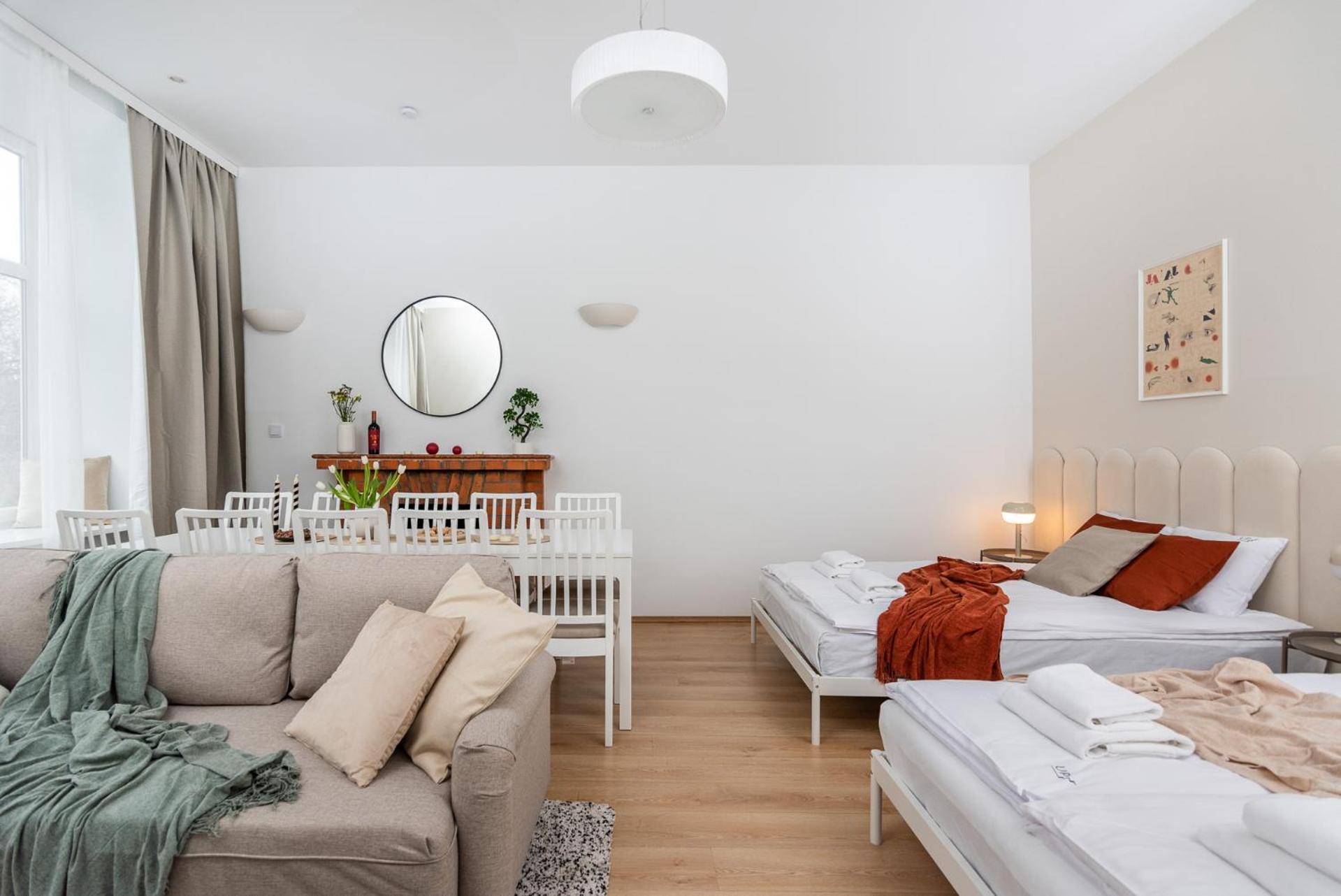 Modern Centrally Located Apartments - By Upstairs Kraków Eksteriør billede