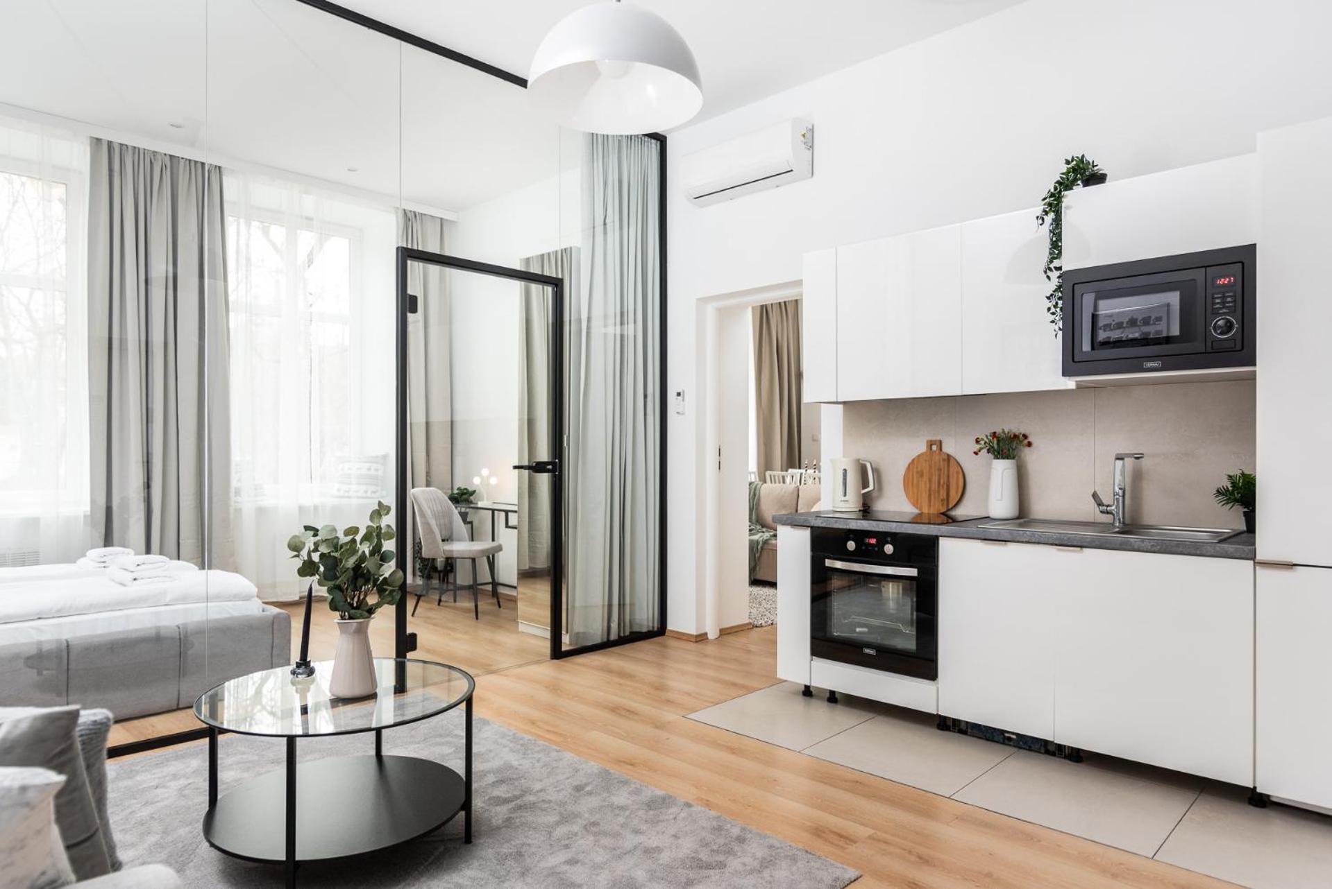 Modern Centrally Located Apartments - By Upstairs Kraków Eksteriør billede